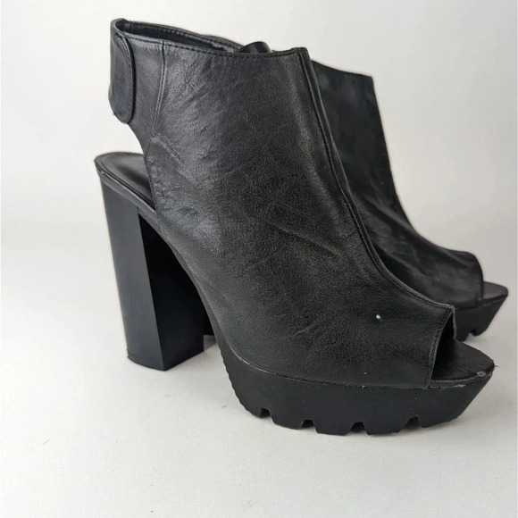 Qupid Chunky Heeled Peep Toe Booties - 6 - Picture 3 of 8